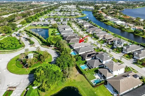 2928 Gin Berry Way West Palm Beach FL 33401