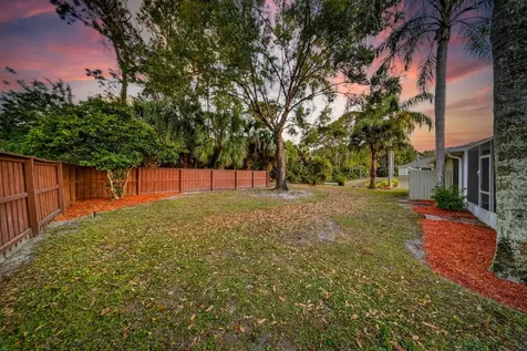 1585 Degamma Street NW Palm Bay FL 32907