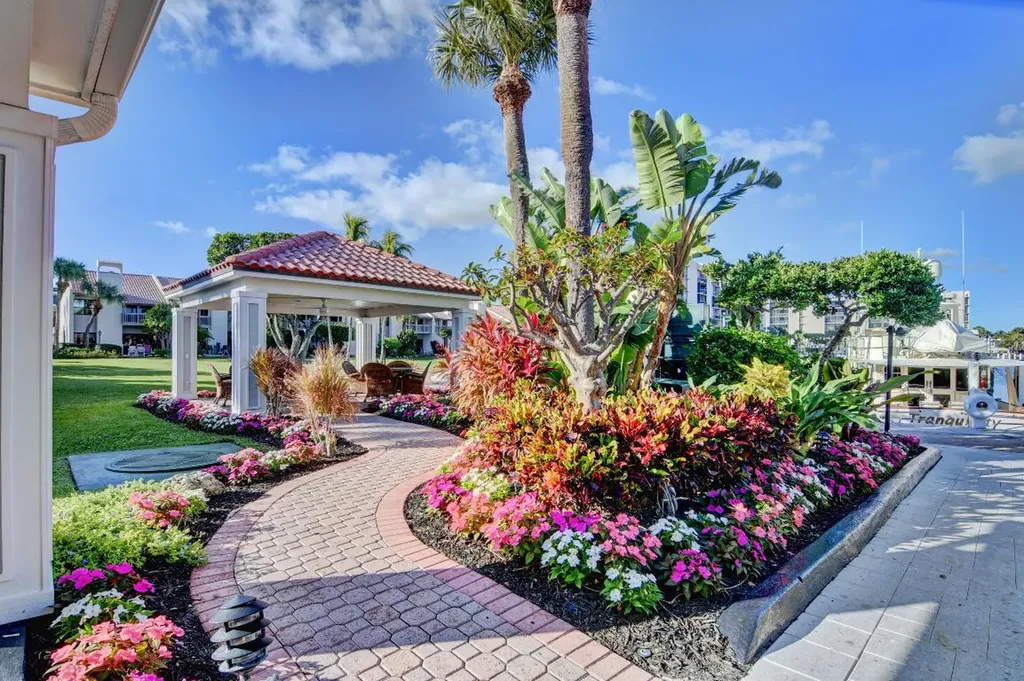 2697 N Ocean Boulevard Boca Raton FL 33431