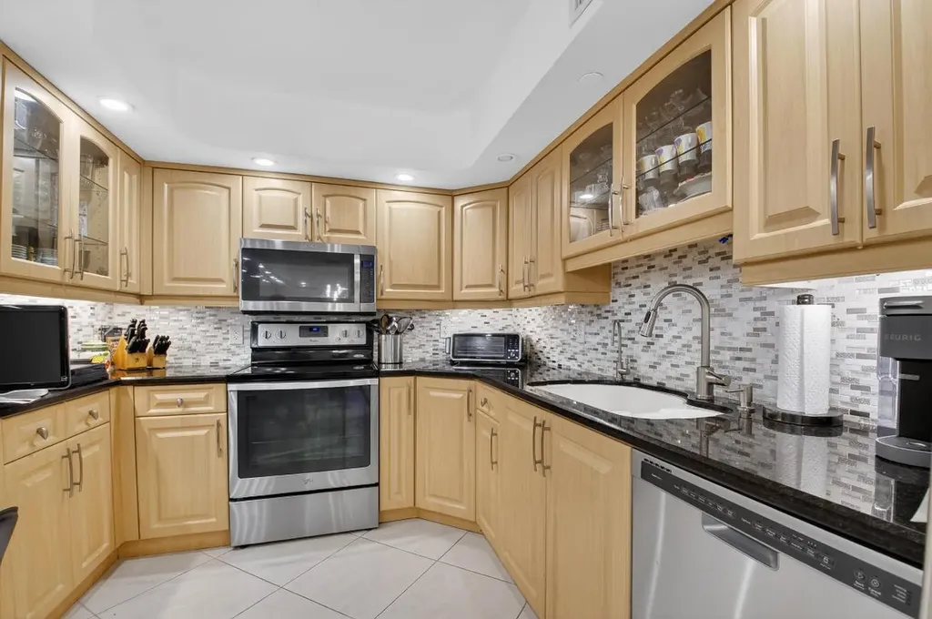 2697 N Ocean Boulevard Boca Raton FL 33431