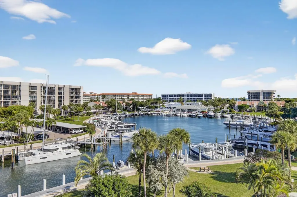 2697 N Ocean Boulevard Boca Raton FL 33431