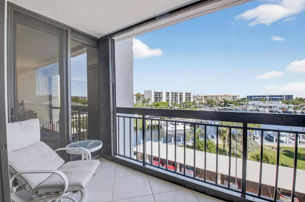 2697 N Ocean Boulevard Boca Raton FL 33431