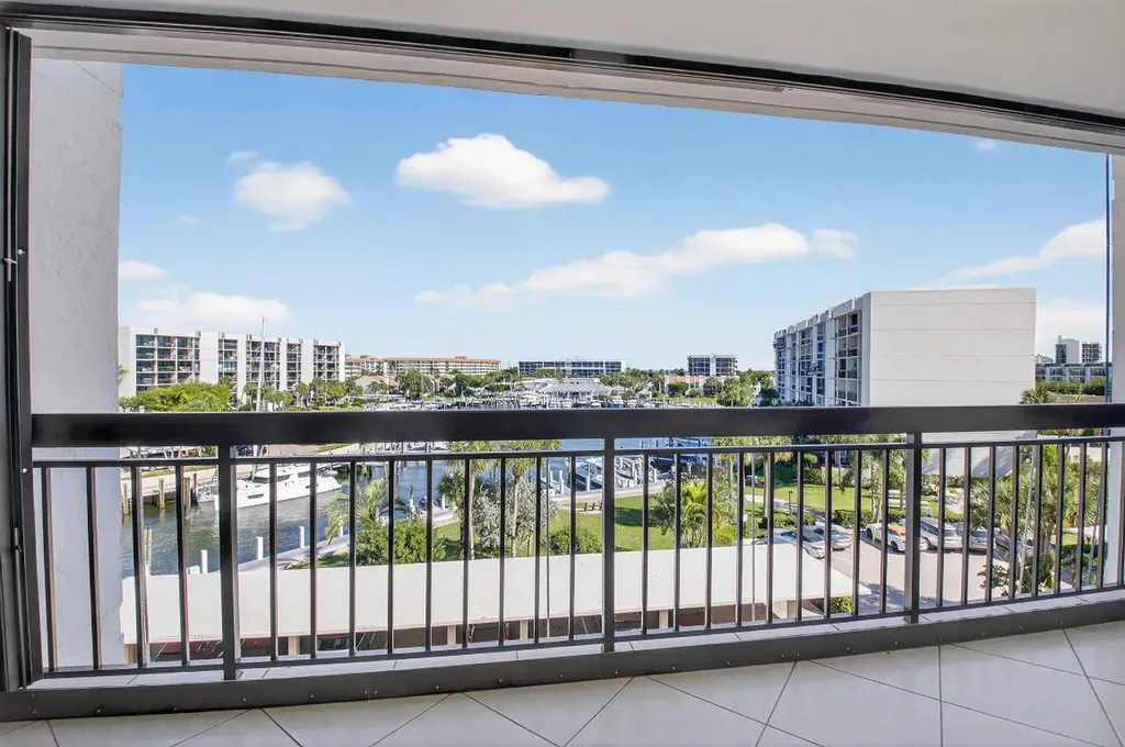 2697 N Ocean Boulevard Boca Raton FL 33431