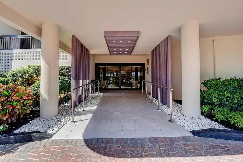 2697 N Ocean Boulevard Boca Raton FL 33431