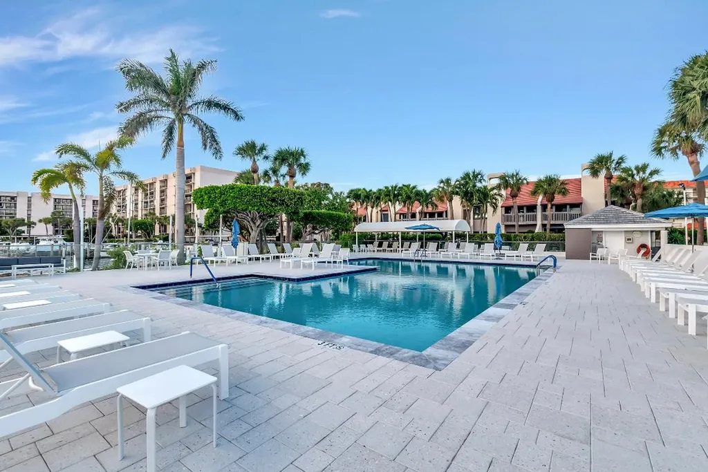 2697 N Ocean Boulevard Boca Raton FL 33431