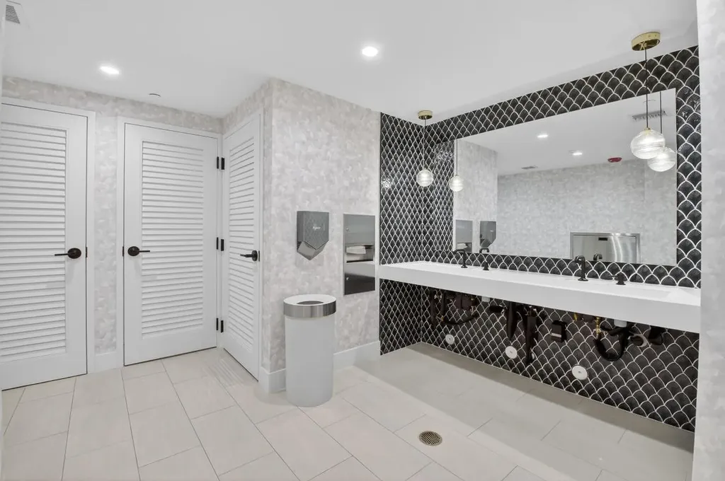2697 N Ocean Boulevard Boca Raton FL 33431
