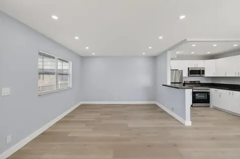 171 Monaco D Delray Beach FL 33446
