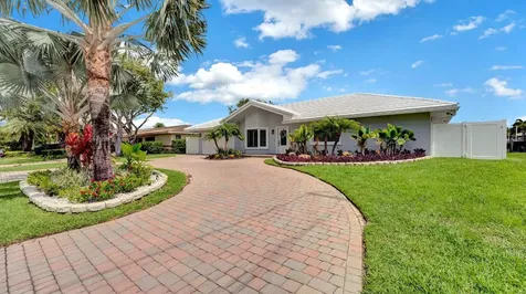 2739 NE 10th Street Pompano Beach FL 33062