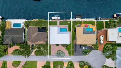 2739 NE 10th Street Pompano Beach FL 33062