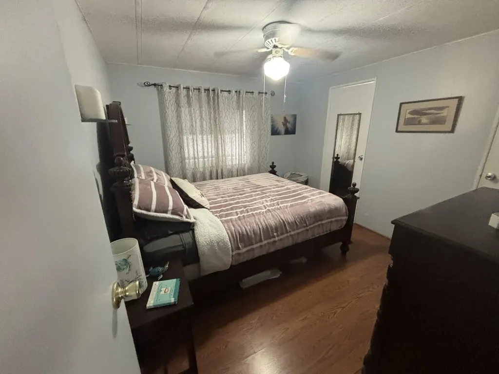 4912 NW 3rd Ave, Lot 940 Deerfield Beach FL 33064