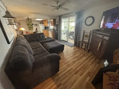 4912 NW 3rd Ave, Lot 940 Deerfield Beach FL 33064