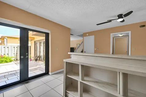 1458 N Lawnwood Circle Fort Pierce FL 34950