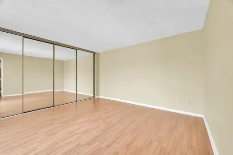 1458 N Lawnwood Circle Fort Pierce FL 34950