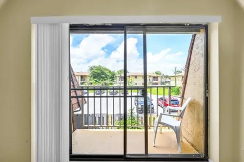 1458 N Lawnwood Circle Fort Pierce FL 34950