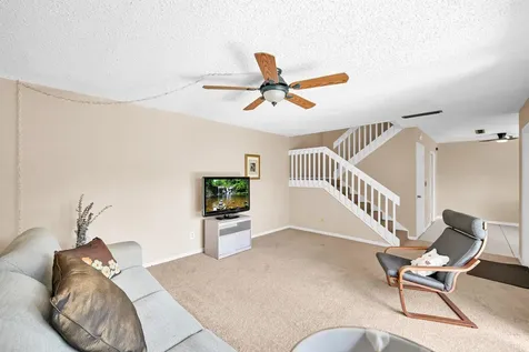 1458 N Lawnwood Circle Fort Pierce FL 34950