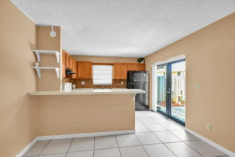 1458 N Lawnwood Circle Fort Pierce FL 34950