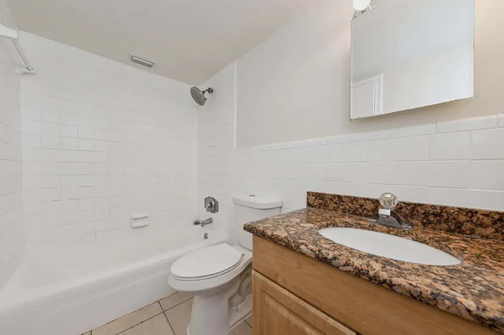 1000 NE 9th Avenue Delray Beach FL 33483