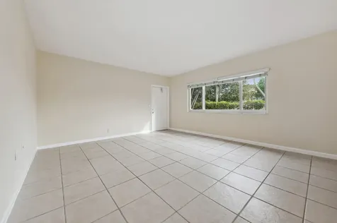 1000 NE 9th Avenue Delray Beach FL 33483