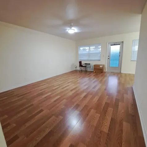 42 Waltham B West Palm Beach FL 33417