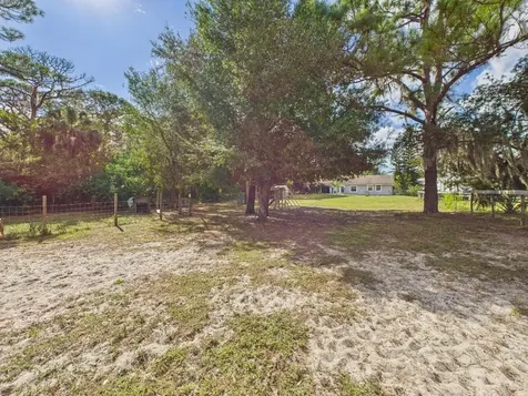 513 Serenade Terrace Lake Placid FL 33852