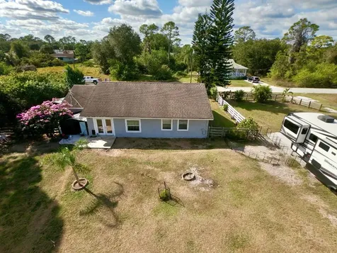 513 Serenade Terrace Lake Placid FL 33852