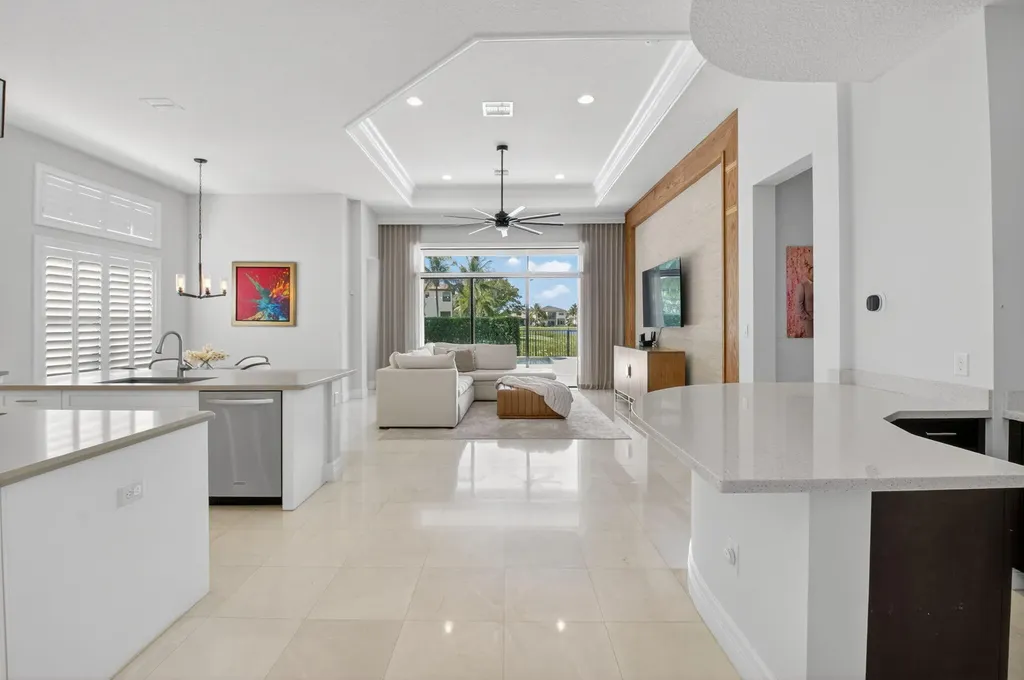 8198 Banpo Bridge Way Delray Beach FL 33446