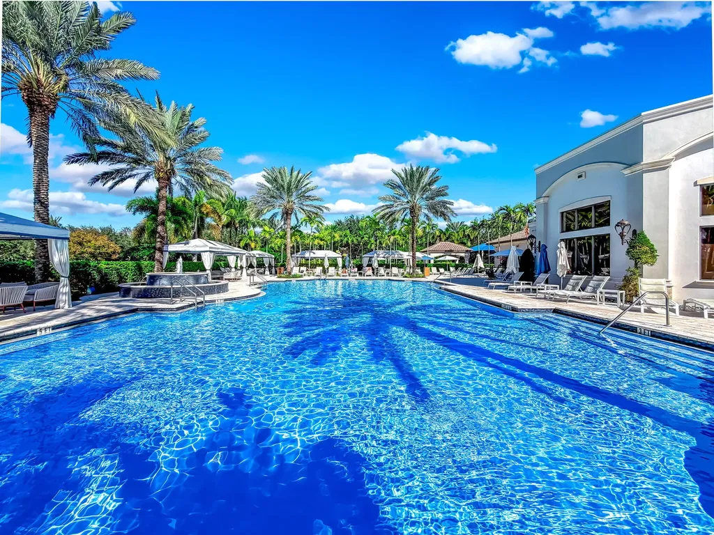 8198 Banpo Bridge Way Delray Beach FL 33446