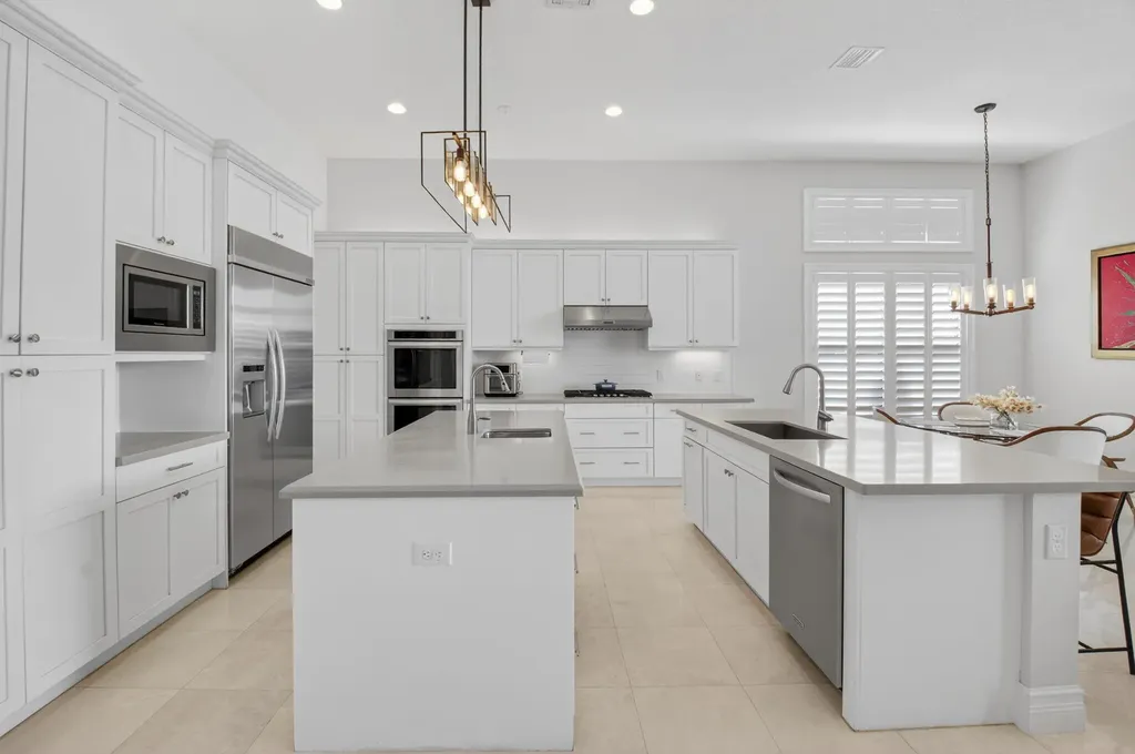 8198 Banpo Bridge Way Delray Beach FL 33446