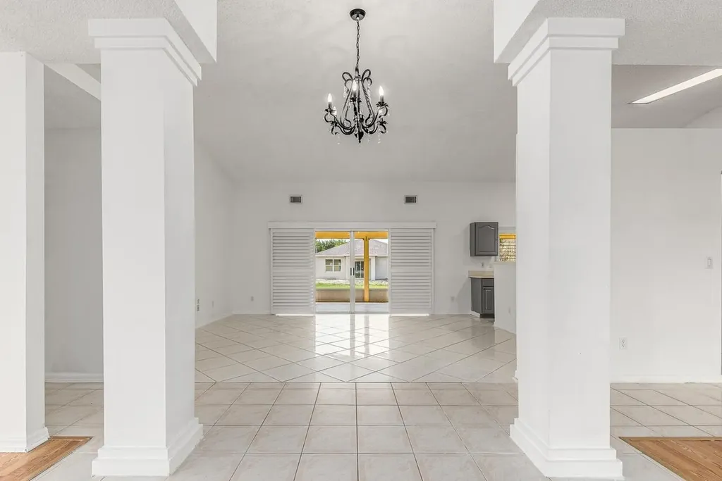 1126 SW Calmar Avenue Port St Lucie FL 34953