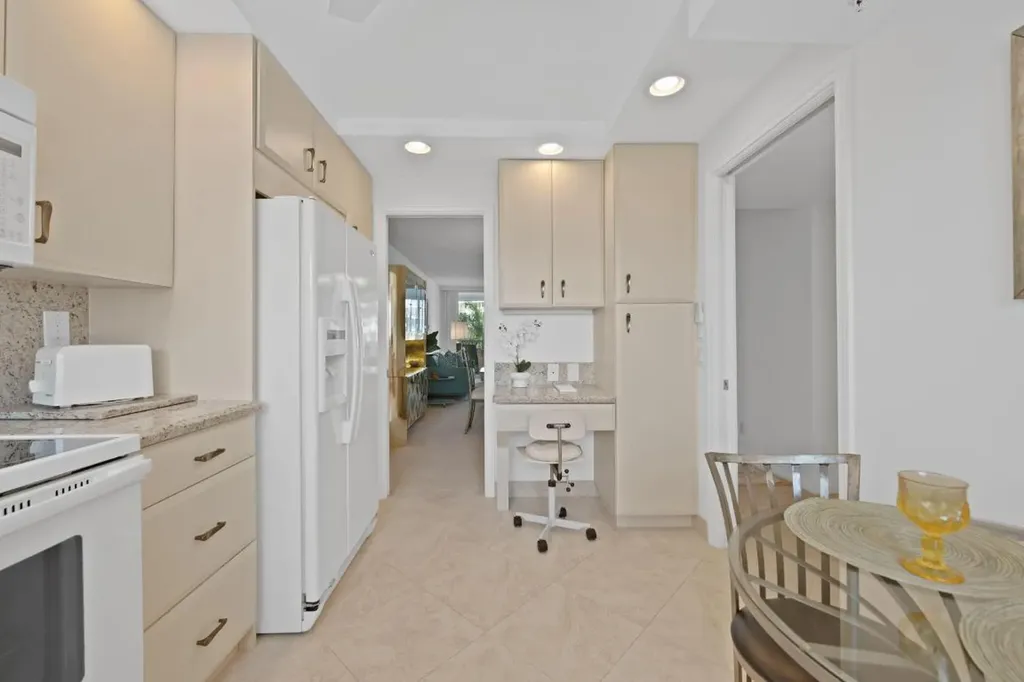 3300 S Ocean Boulevard Highland Beach FL 33487