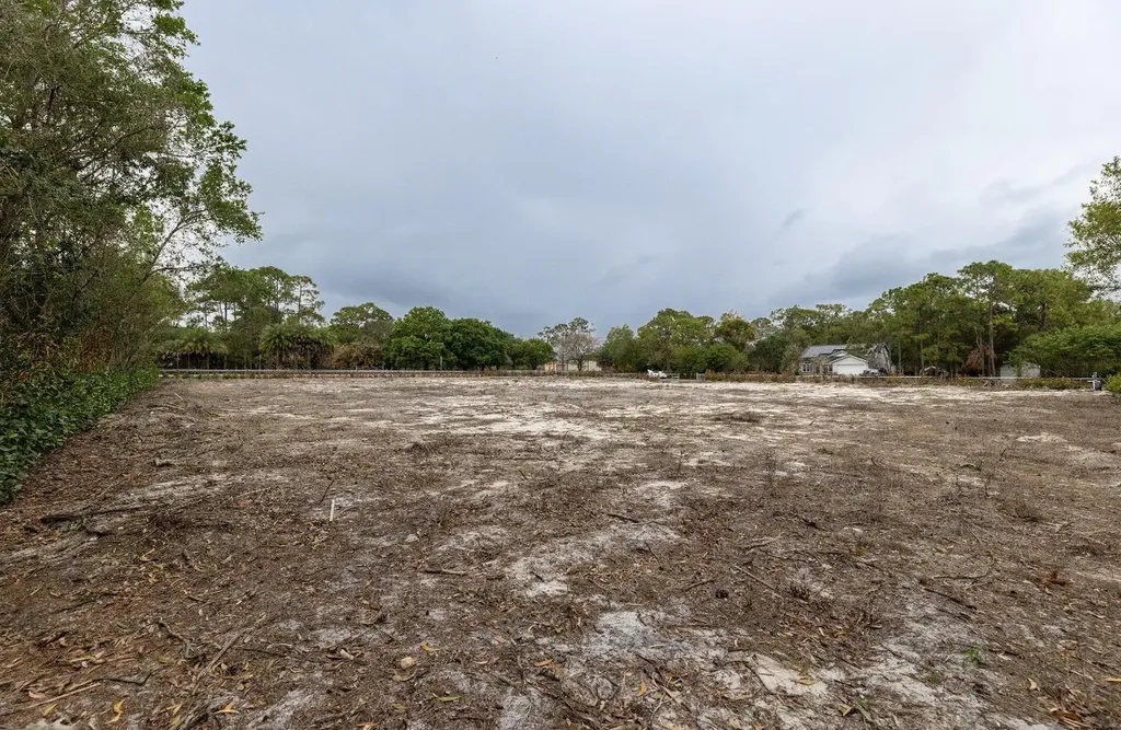6134 180th Avenue N Loxahatchee FL 33470