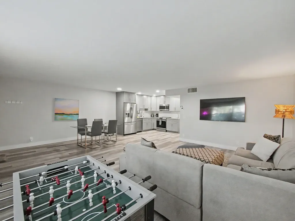112 Claremont Lane Palm Beach Shores FL 33404