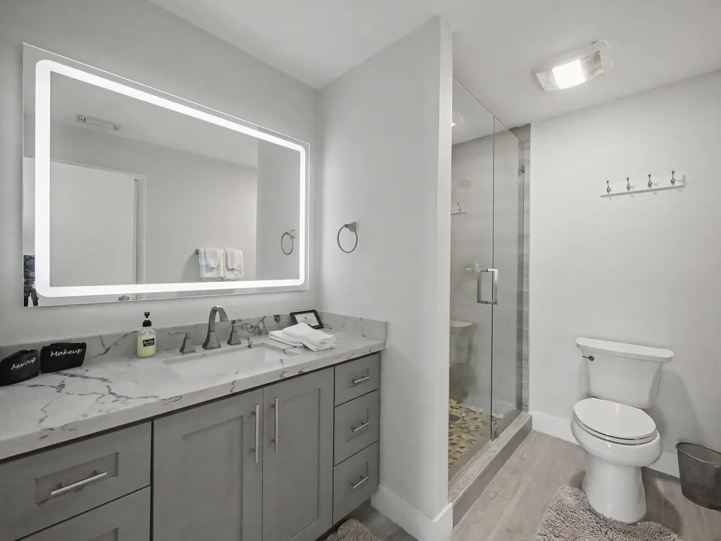 112 Claremont Lane Palm Beach Shores FL 33404