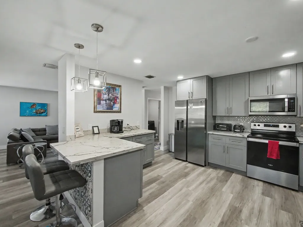 112 Claremont Lane Palm Beach Shores FL 33404