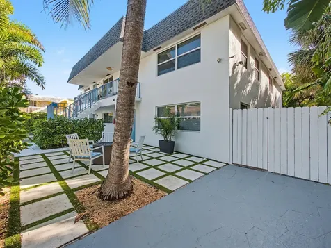 112 Claremont Lane Palm Beach Shores FL 33404