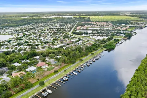 8897 SW Fishermans Wharf Drive Stuart FL 34997