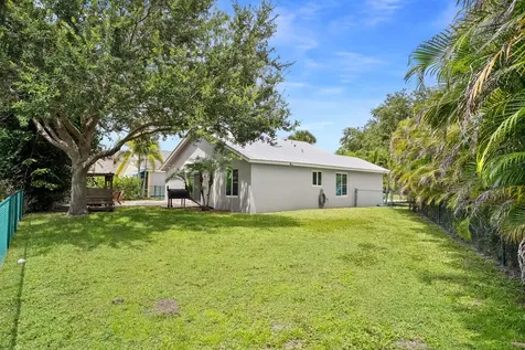 8897 SW Fishermans Wharf Drive Stuart FL 34997