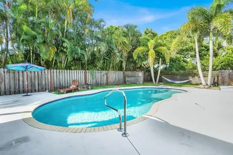 101 NW 9th Street Boca Raton FL 33432