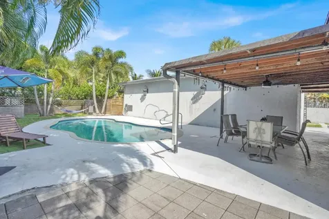 101 NW 9th Street Boca Raton FL 33432