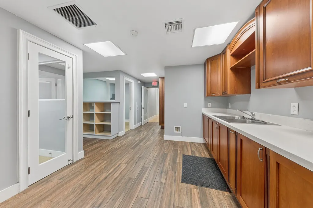117 NE 5th Avenue Delray Beach FL 33483
