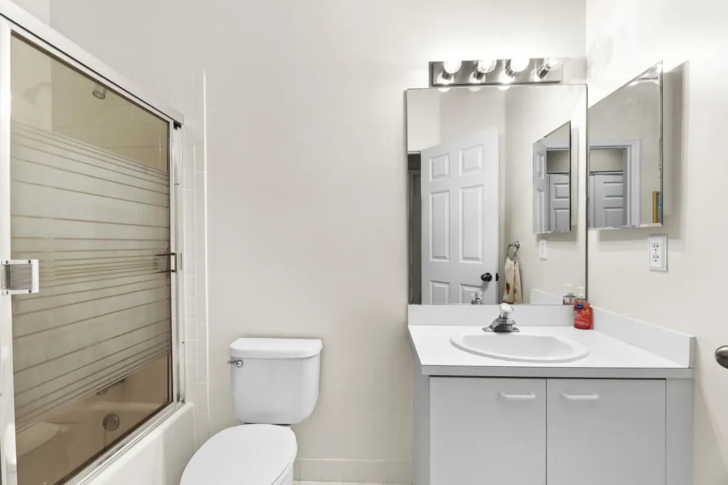 5435 Monterey Circle Delray Beach FL 33484