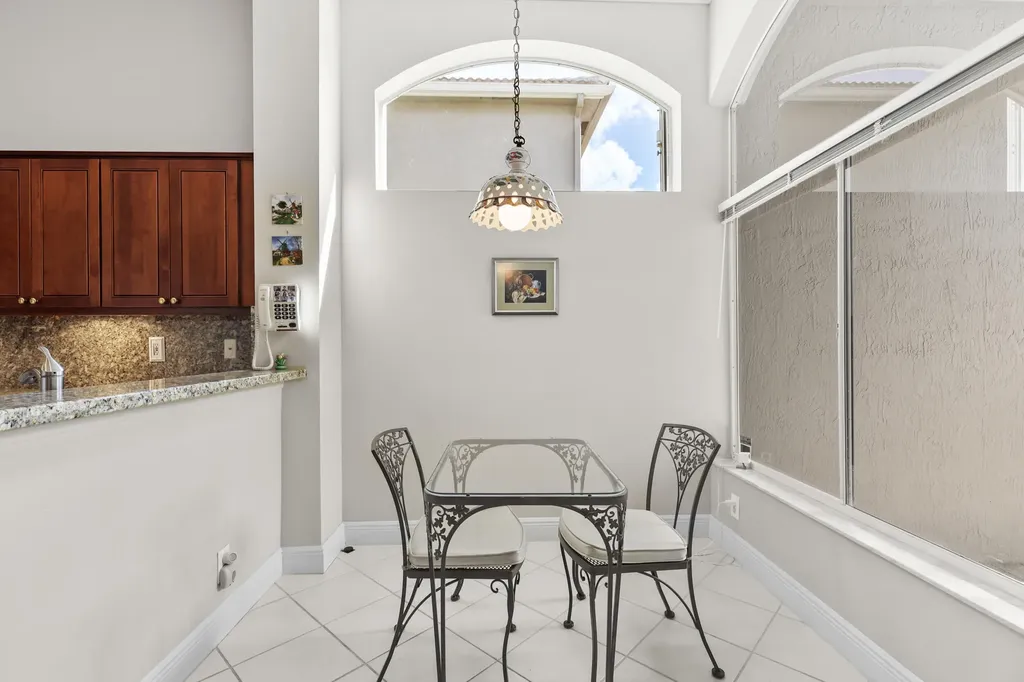 5435 Monterey Circle Delray Beach FL 33484