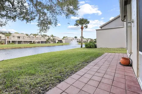 5435 Monterey Circle Delray Beach FL 33484