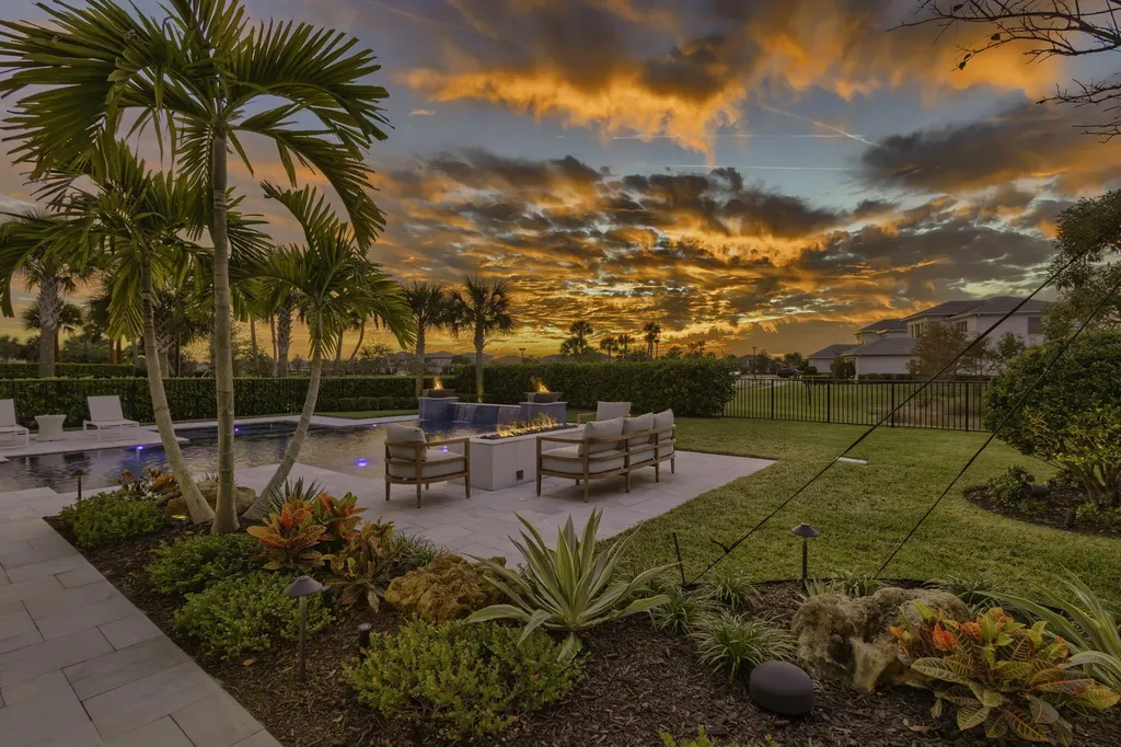 9261 Coral Isle Circle Palm Beach Gardens FL 33412
