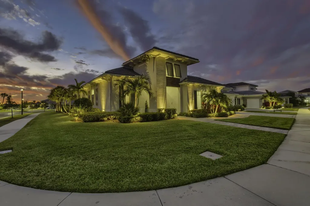 9261 Coral Isle Circle Palm Beach Gardens FL 33412