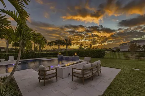 9261 Coral Isle Circle Palm Beach Gardens FL 33412