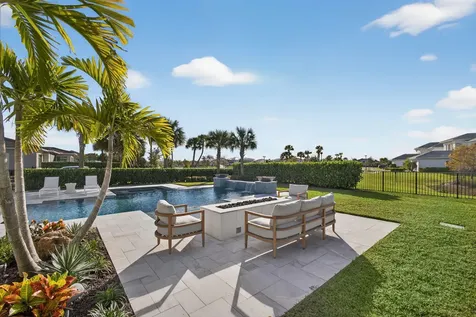 9261 Coral Isle Circle Palm Beach Gardens FL 33412