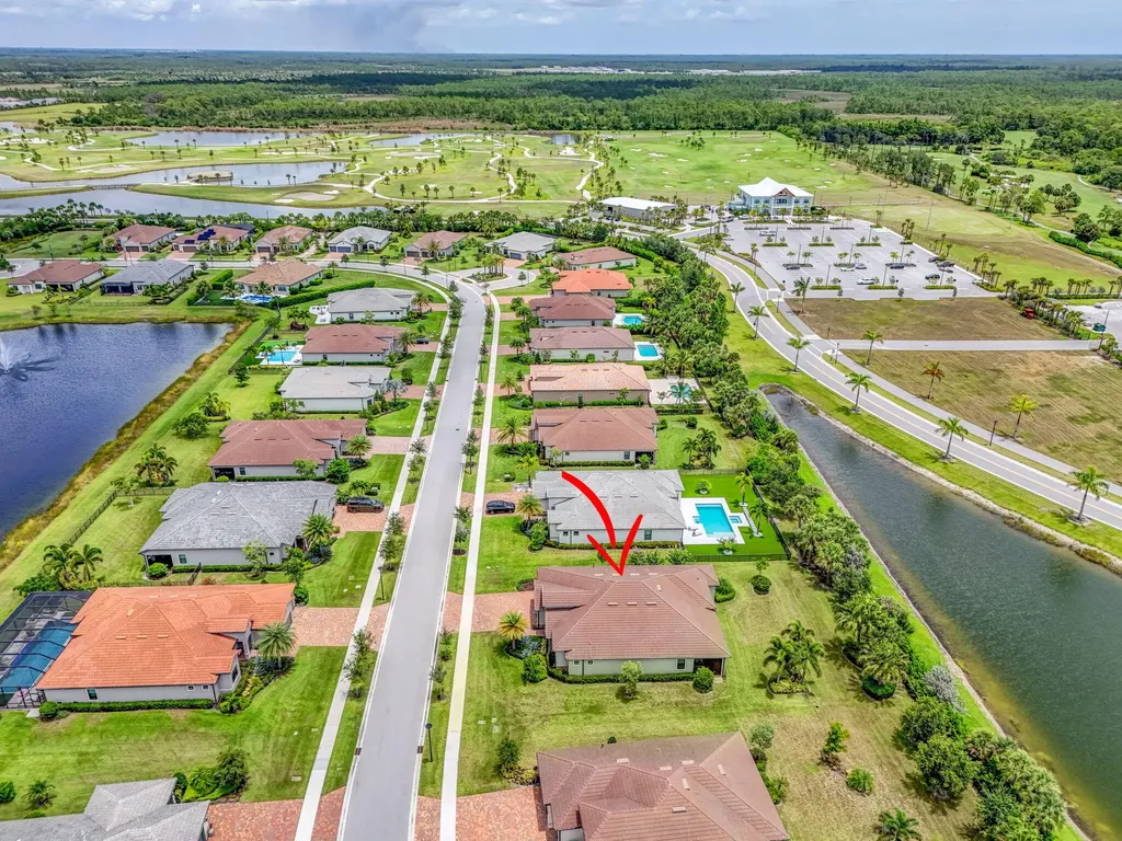 9218 Balsamo Drive Palm Beach Gardens FL 33412