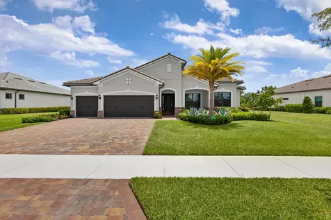 9218 Balsamo Drive Palm Beach Gardens FL 33412