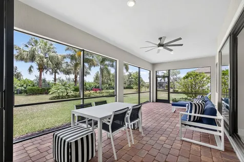 9218 Balsamo Drive Palm Beach Gardens FL 33412